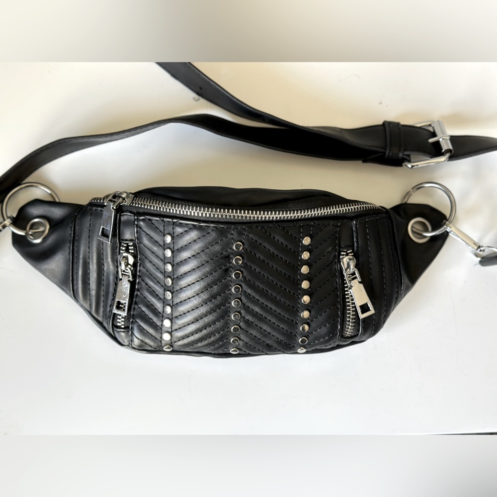 Black Studded Fanny